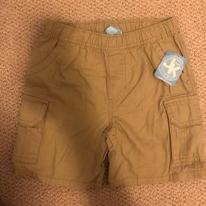 Boys 3T cargo khaki shorts, never worn